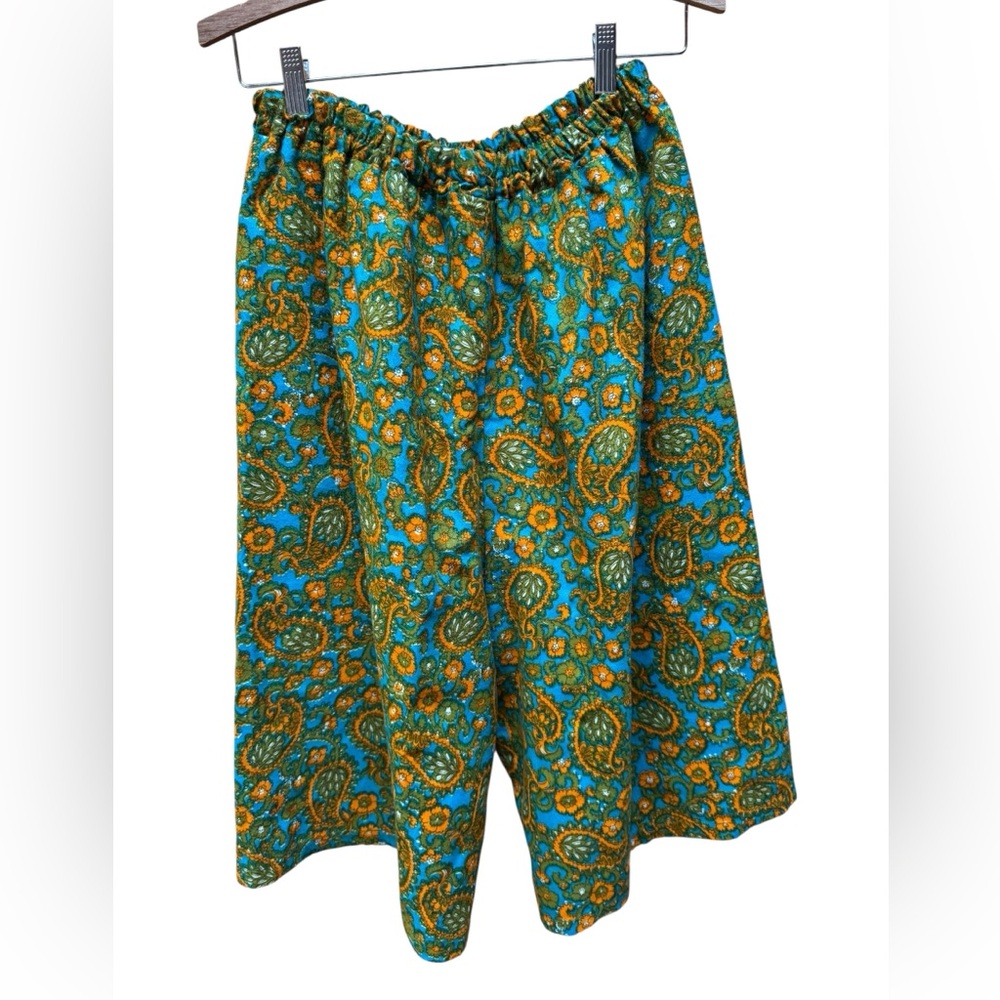 1960s Handmade Poly/Cotton Blend, High-Waisted, Paisley Print Shorts